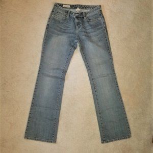 Banana Republic medium wash 5 pocket jeans, size 6
